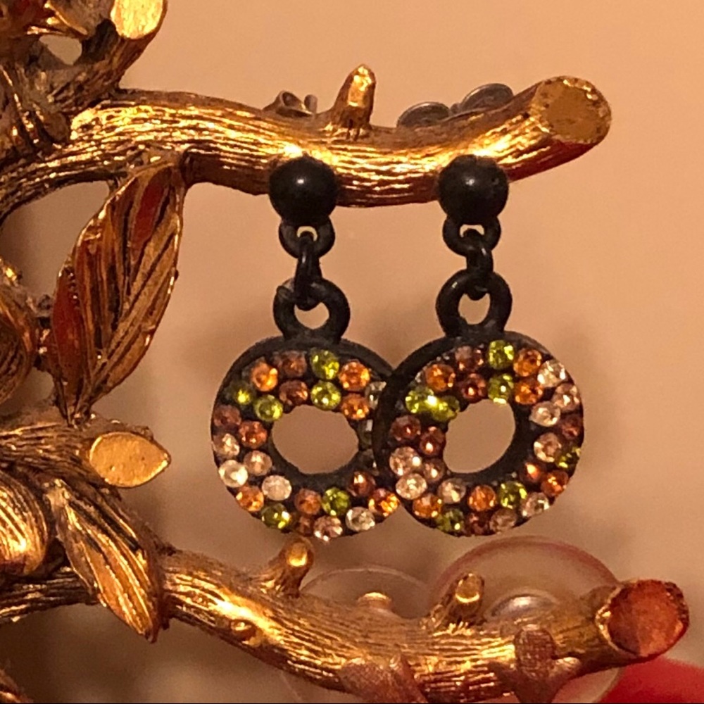 Cookie Lee pierced earings